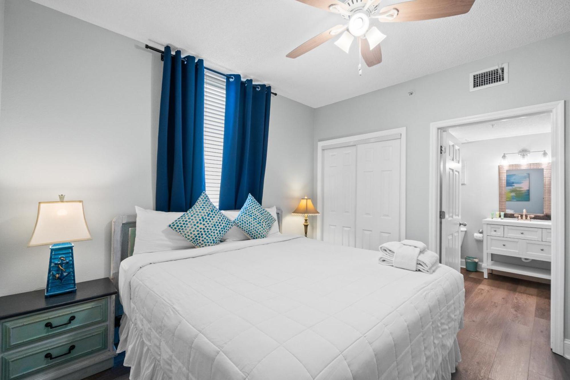 Holiday home Majestic #1215-1 By Book That Panama City Beach